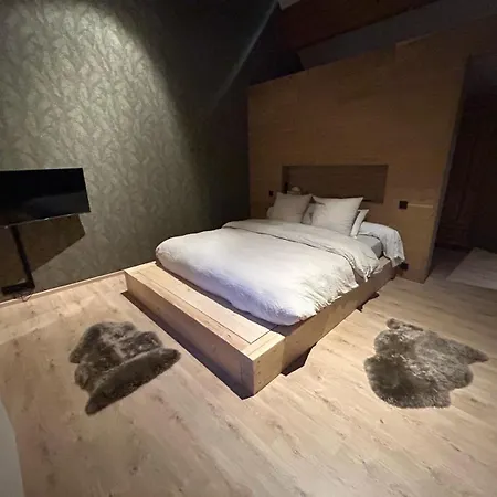 Family - Domaine Aux Charmes D'ethan Hannut