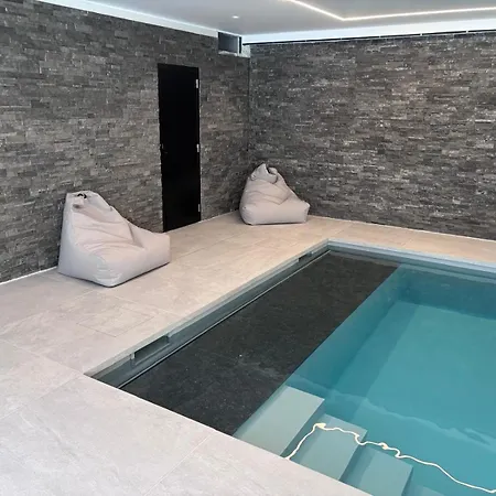 Holiday home Family - Domaine Aux Charmes D'ethan